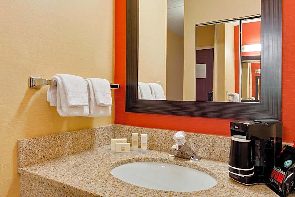 Courtyard by Marriott Chicago Midway Airport
