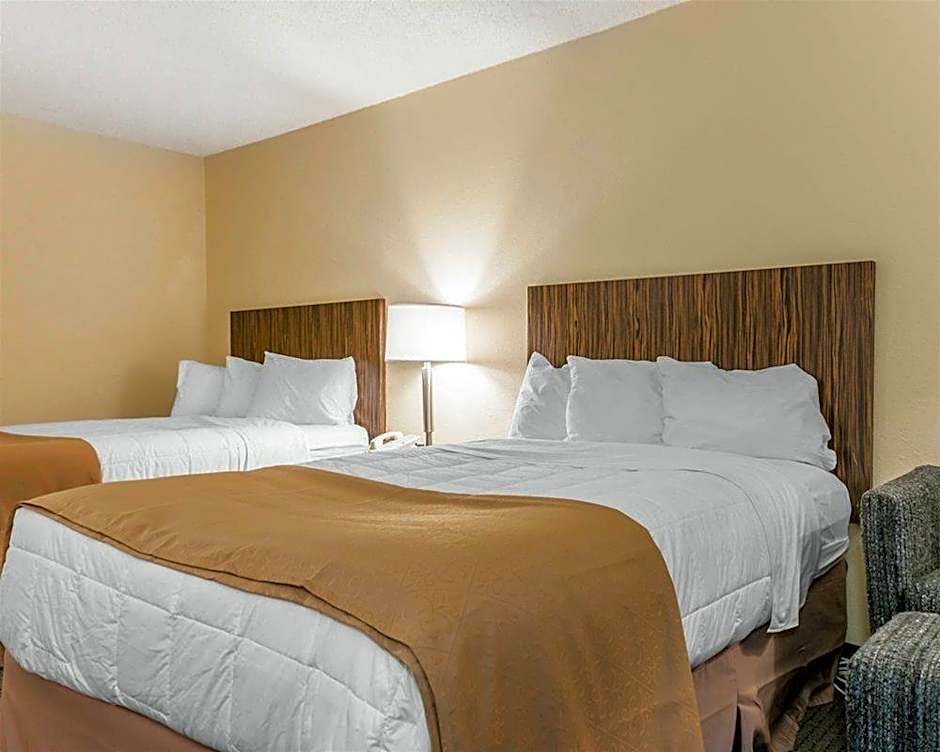 Quality Inn Indianapolis Northwest