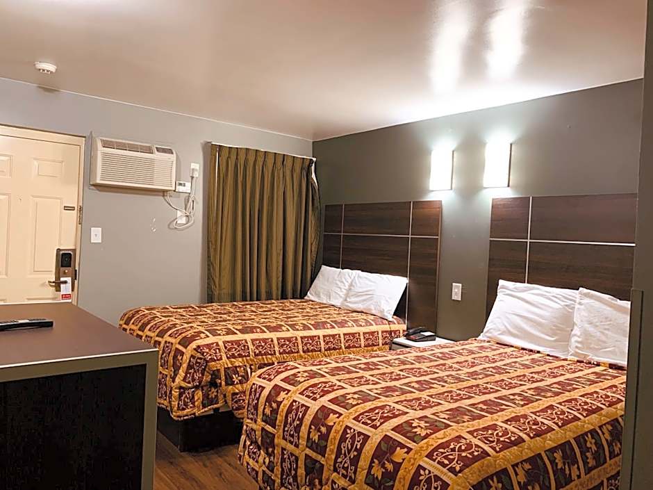 Red Carpet Inn - Norristown