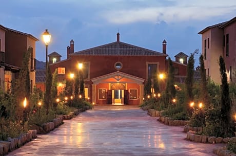 Hotel San Miguel del Valle Amblés - Alojamientos en EL FRESNO