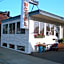 Town & Beach Motel