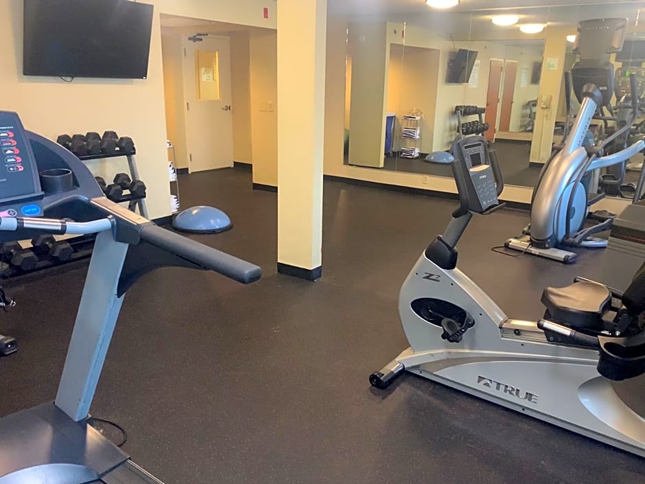 Quality Inn & Suites Downtown Mansfield