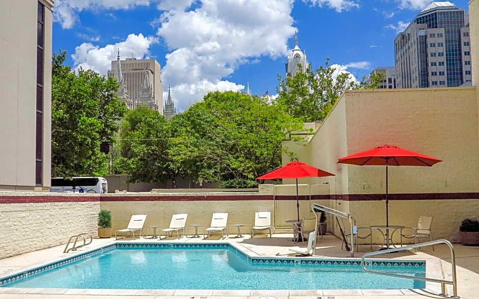 Salt Lake Plaza Hotel SureStay Collection by Best Western