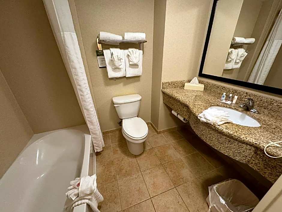 Comfort Inn & Suites Lexington Park