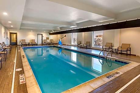 Comfort Suites Near Denver Downtown