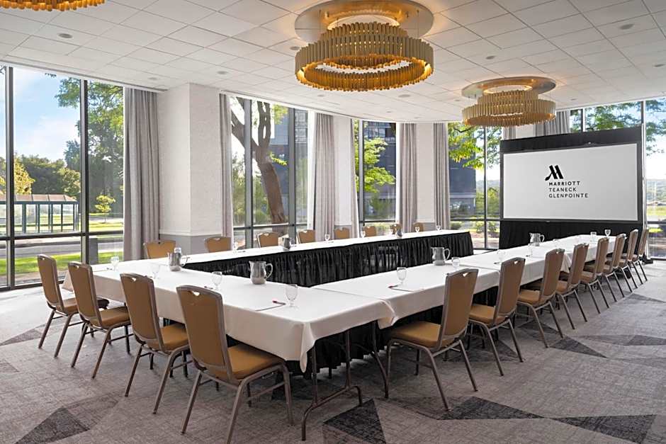 Teaneck Marriott At Glenpointe