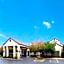 Greenstay Inn & Suites Court View