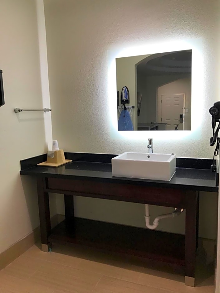 Americas Best Value Inn & Suites Spring Houston N