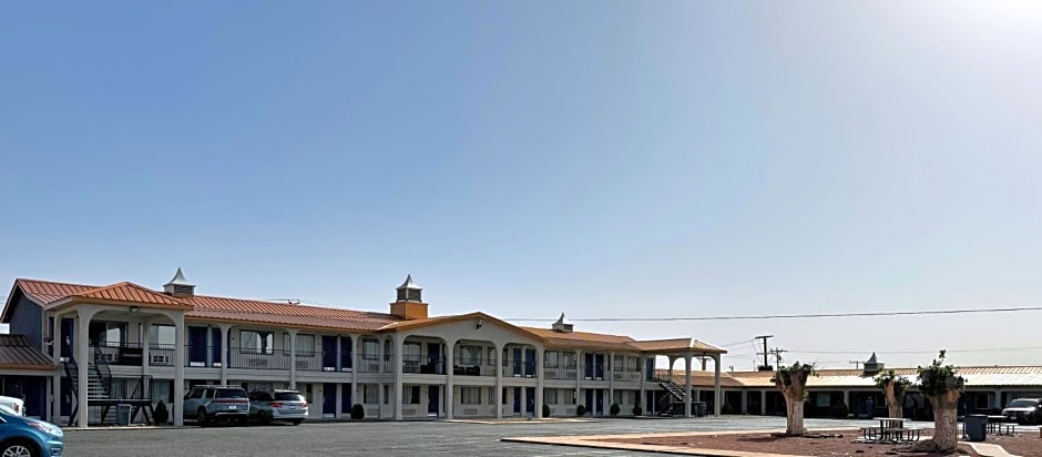 Days Inn by Wyndham Van Horn TX