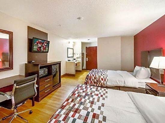 High Point Inn & Suites