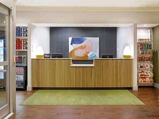 Sleep Inn & Suites East Chase