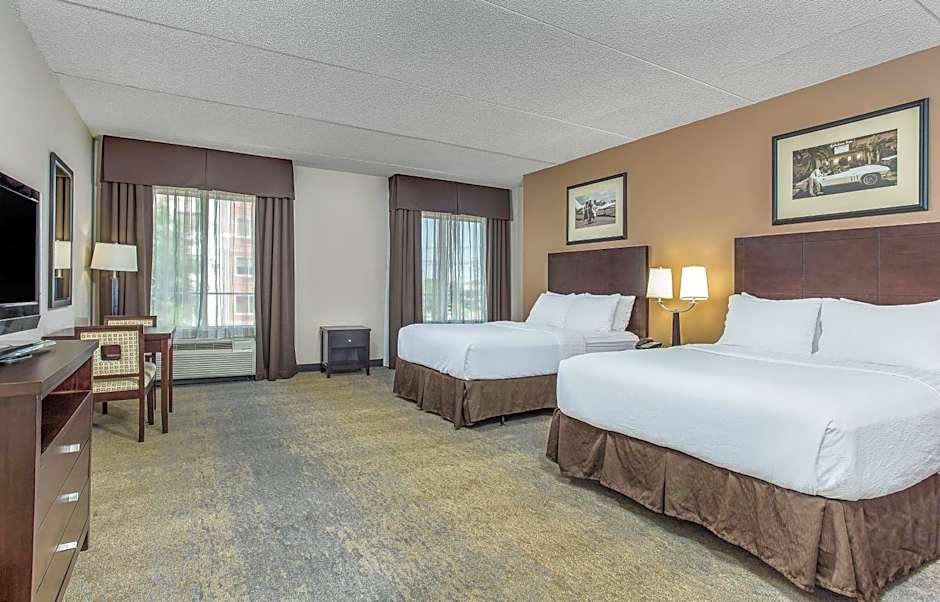 Holiday Inn Louisville Airport - Fair/Expo, an IHG Hotel