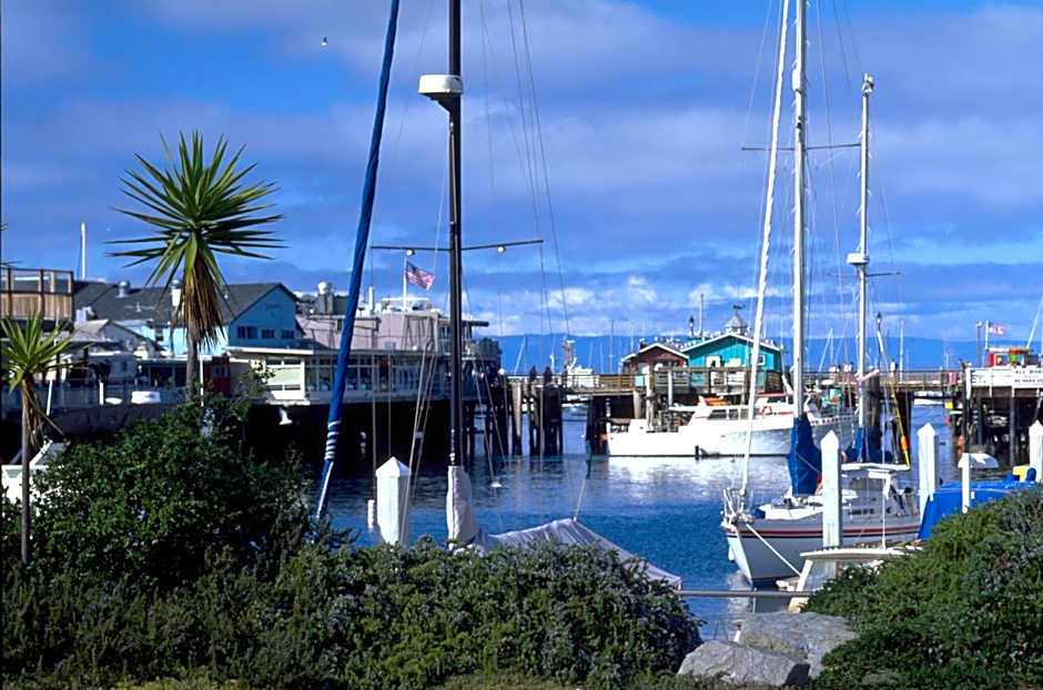 Spindrift Inn