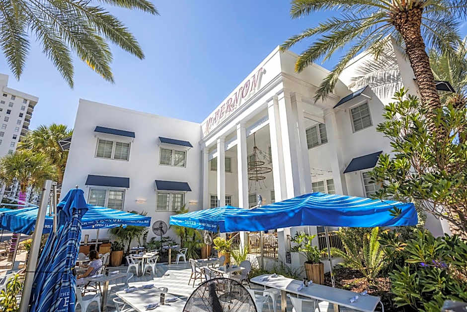 Oceanside Hotel and Suites