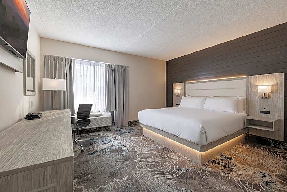 Oakfield Hotel & Suites, Ascend Hotel Collection
