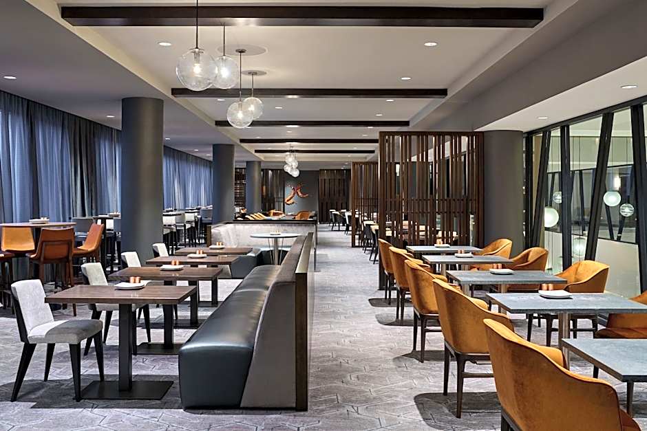 Delta Hotels by Marriott Ashland Downtown
