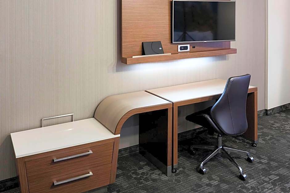 Courtyard by Marriott Houston North/Shenandoah