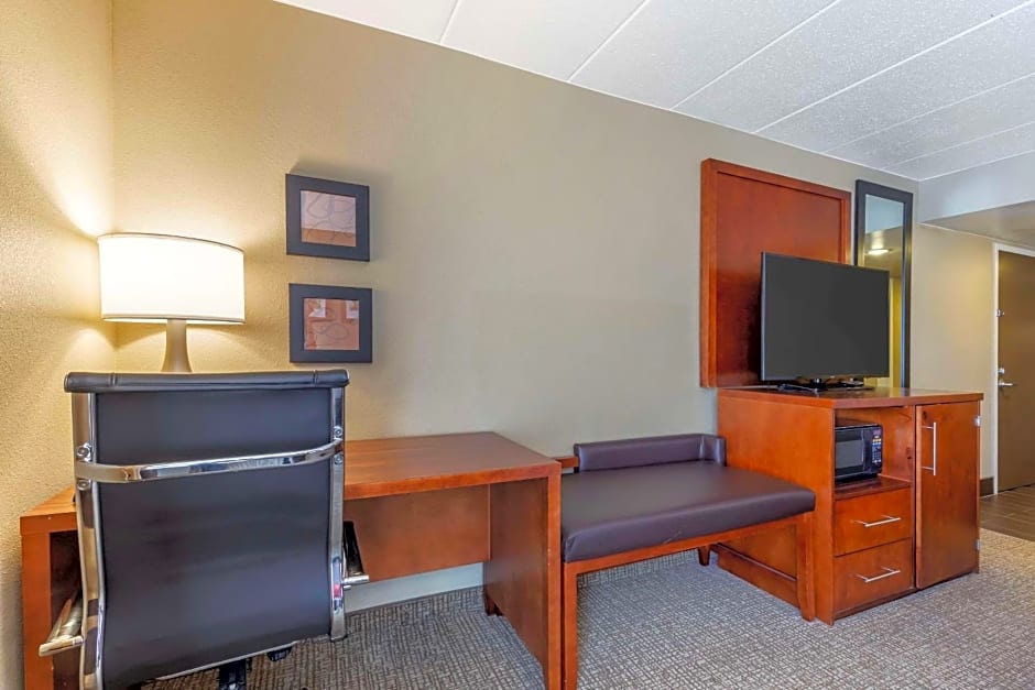 Comfort Inn & Suites Aberdeen