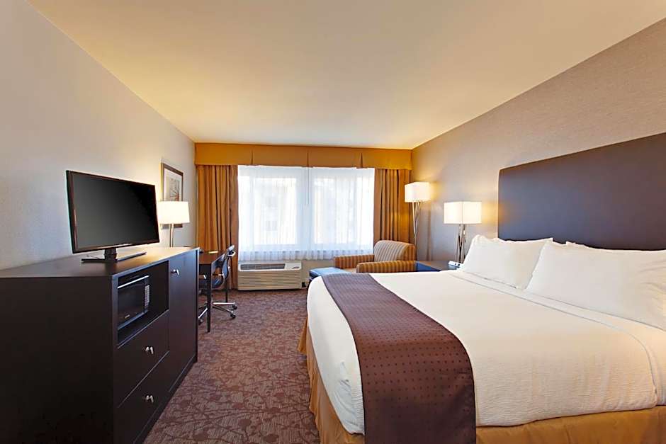Holiday Inn West Covina Hotel