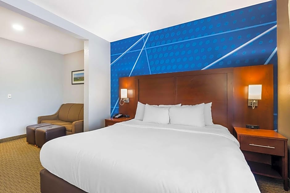 Comfort Suites Omaha East-Council Bluffs