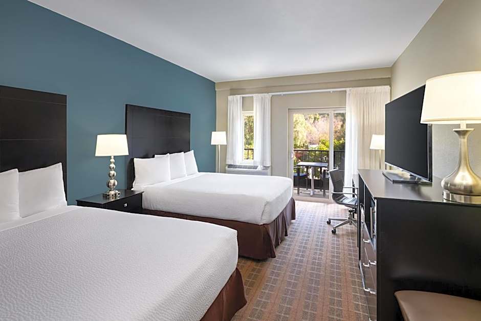 La Cuesta Inn, BW Signature Collection