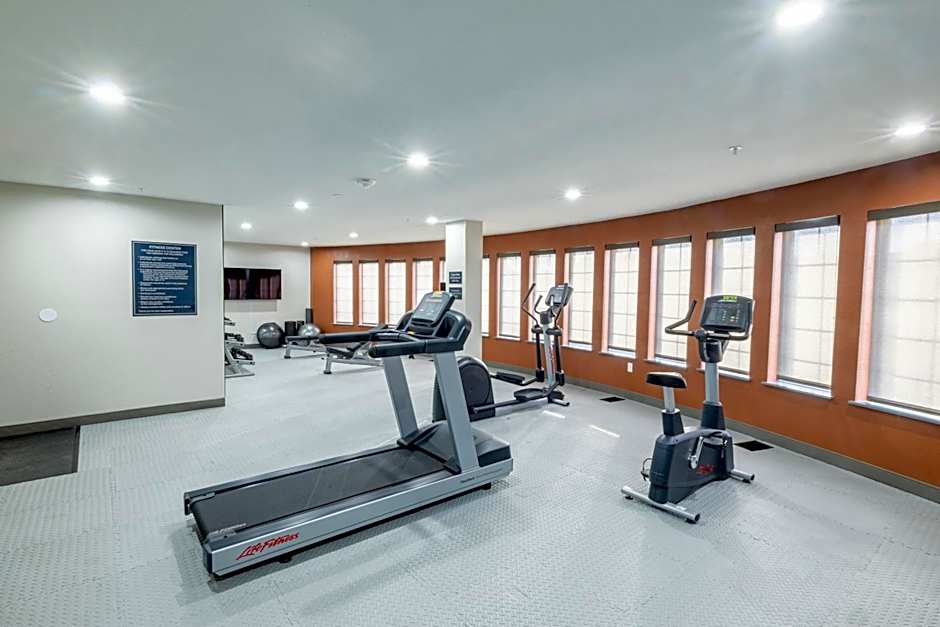 Candlewood Suites Wichita Northwest, an IHG Hotel