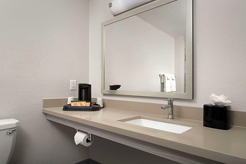 Quality Inn Atlantic Beach-Mayo Clinic Jax Area