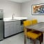 Hampton Inn By Hilton & Suites Kansas City-Country Club Plaza