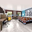 Super 8 by Wyndham Waxahachie TX
