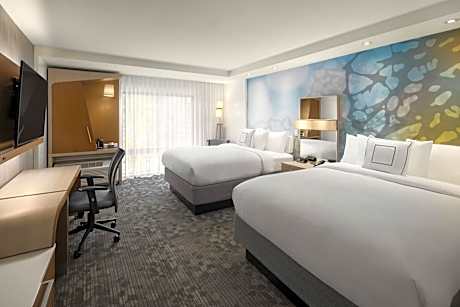 Queen Room with Two Queen Beds - Non-Smoking