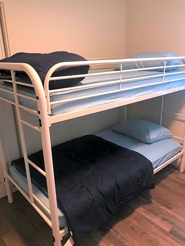 A1 LA City Hostel