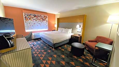 King Room - Mobility Access/Hearing Accessible