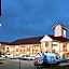 Super 8 by Wyndham Grand Prairie Southwest