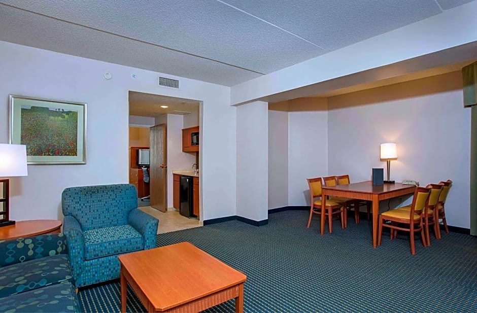 Embassy Suites By Hilton Hotel Lexington