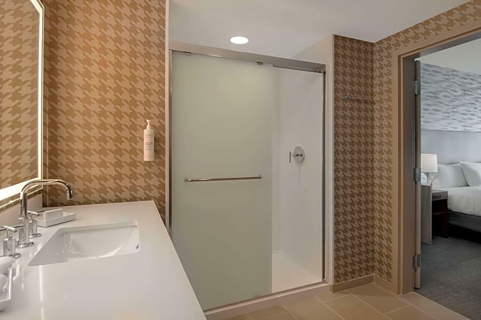 Home2 Suites by Hilton Jacksonville Downtown