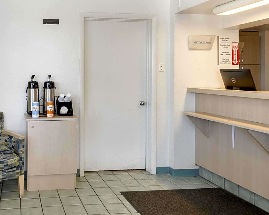 Loyalty Inn