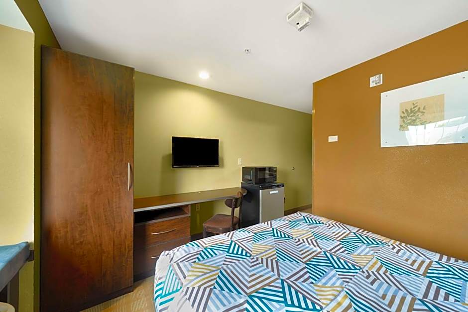 Motel 6 Breaux Bridge, LA