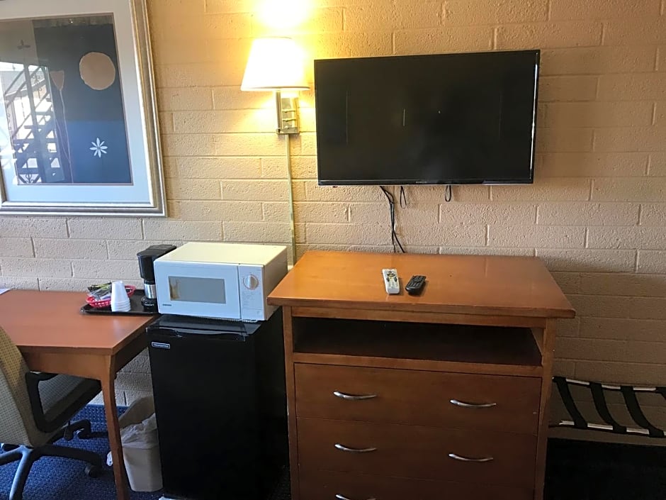 Westerner Motel