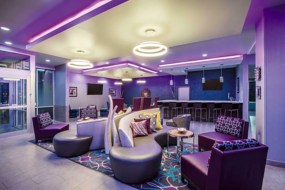 La Quinta Inn & Suites by Wyndham Lubbock South