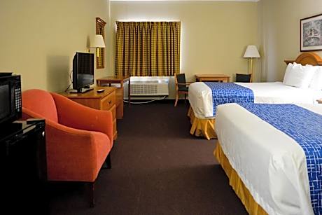 Queen Room with Two Queen Beds - Non-Smoking