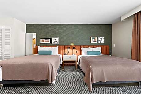 Royal Palace Westwood Hotel