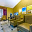Days Inn & Suites by Wyndham Rocky Mount Golden East