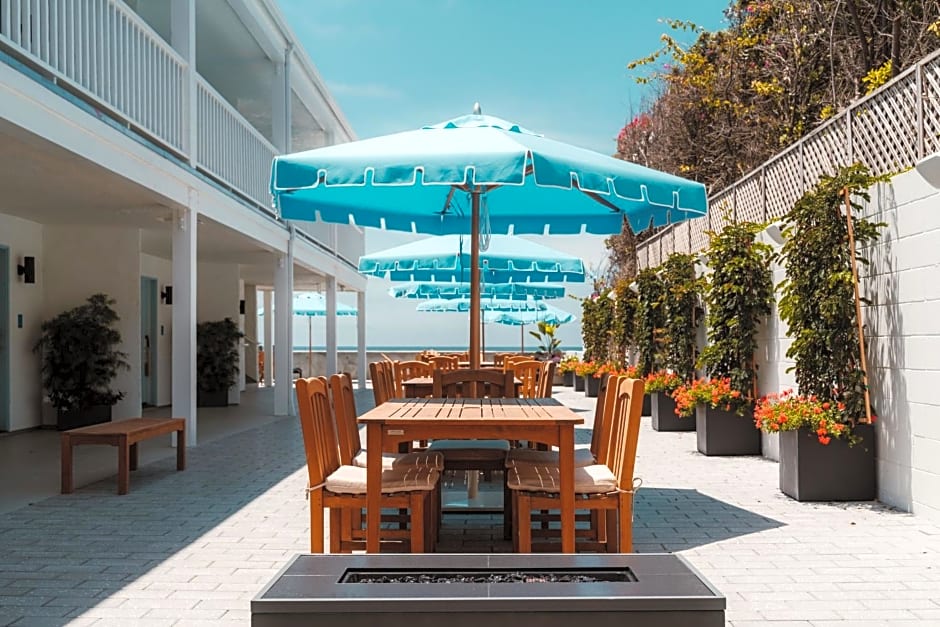 Del Mar Beach Hotel