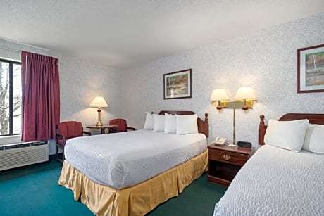 2 Queen Beds Non-Smoking