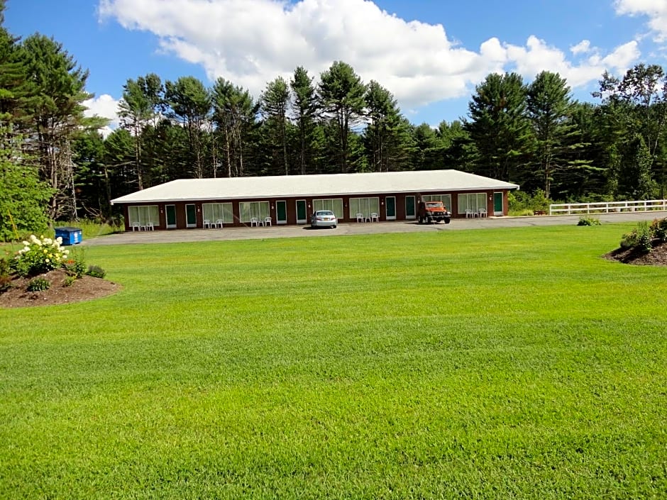Sara Glen Motel - Saratoga Springs-Glens Falls