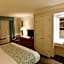 Days Inn & Suites by Wyndham Arlington Heights