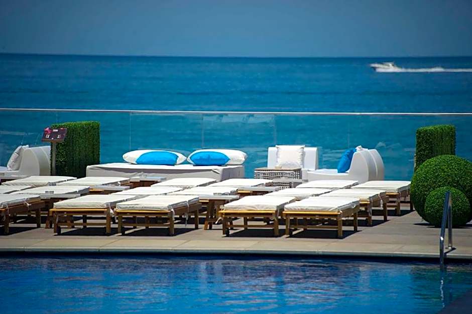 Veer Luxury Boutique Hotel & Beach Club