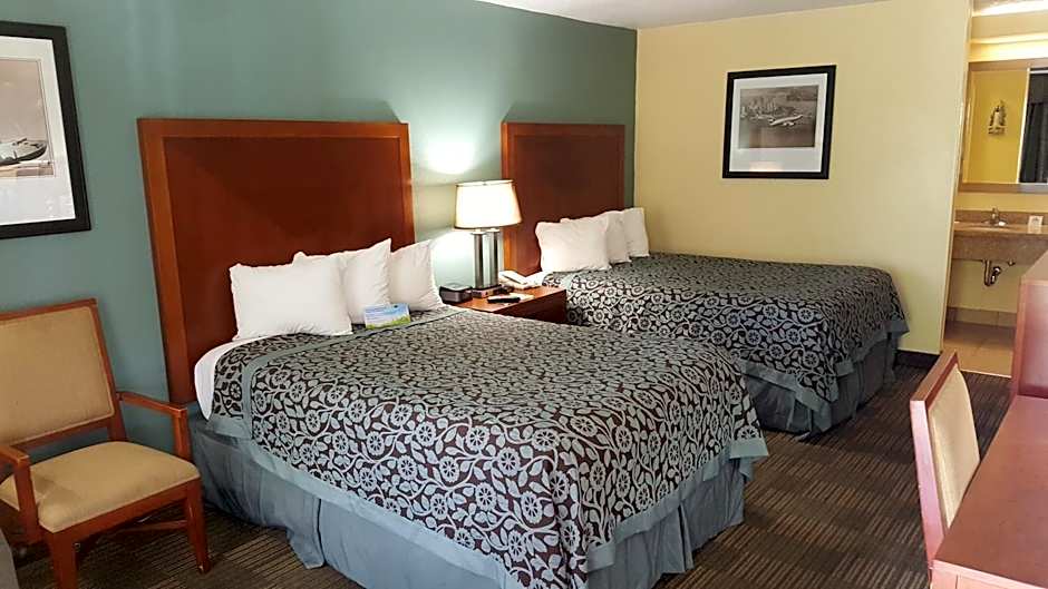Days Inn by Wyndham Jacksonville Airport