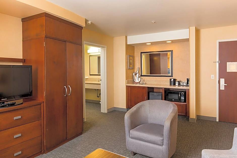 Courtyard by Marriott Ontario Rancho Cucamonga