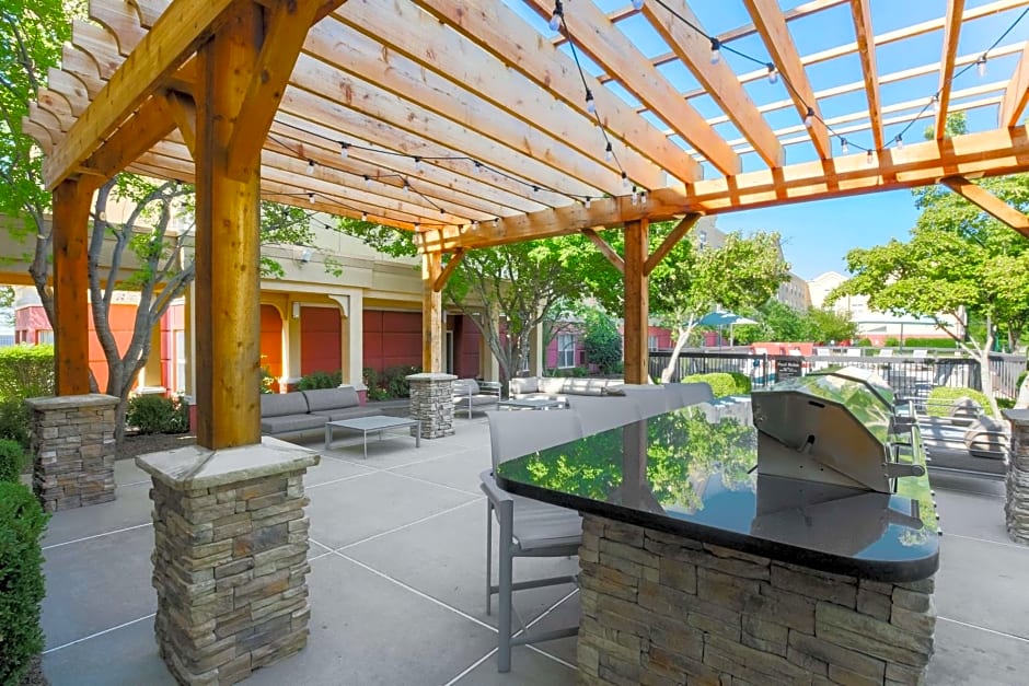 Homewood Suites By Hilton Memphis-Hacks Cross